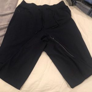 Men’s workout pants
